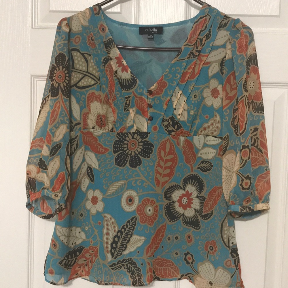 Floral top